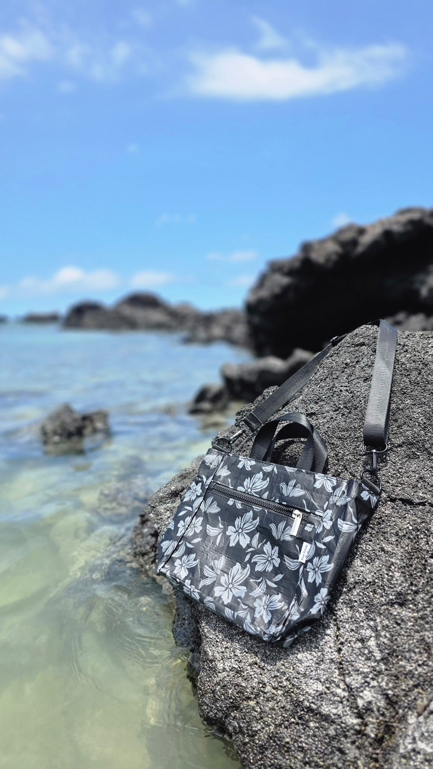 City-to-Shore Convertible Bag